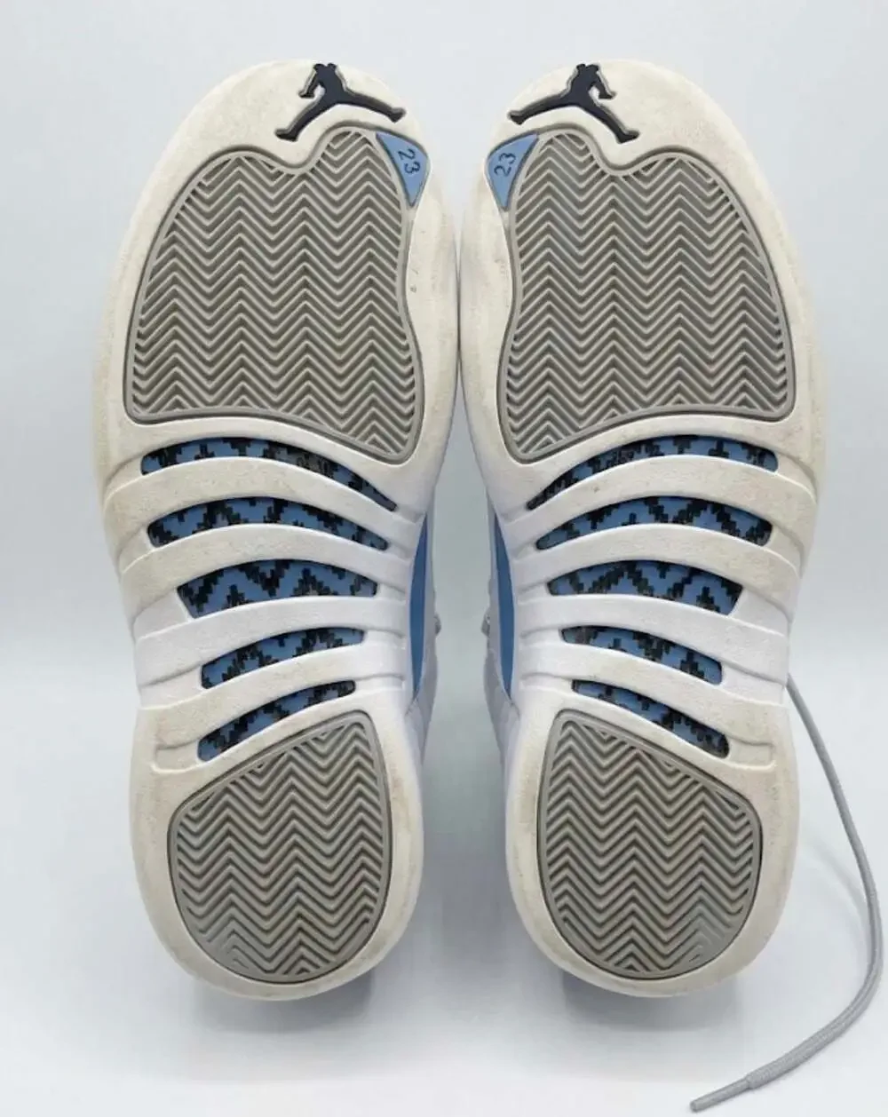Air Jordan 12 Retro Wolf Grey University Blue White Size 10.5 130690-007